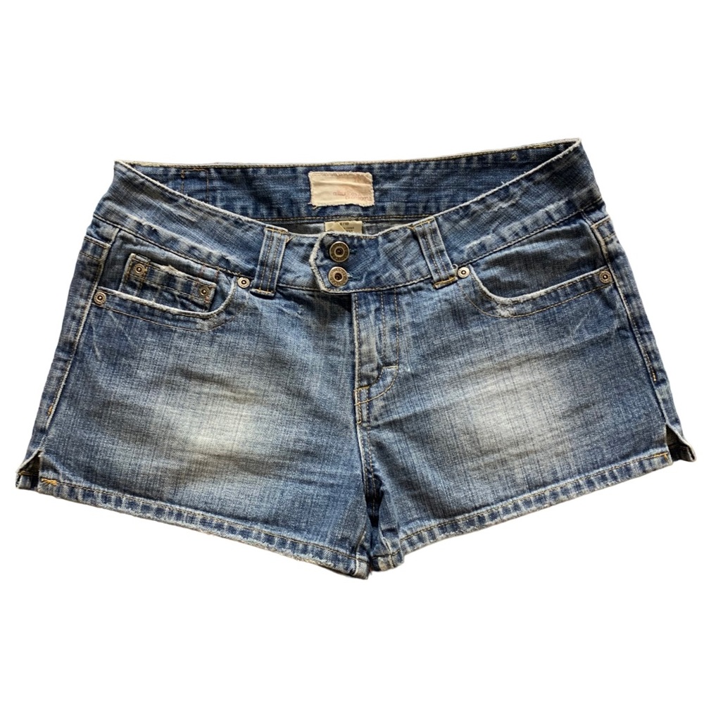 Maunices Premium jean shorts size 9/10 could be worn several ways in description